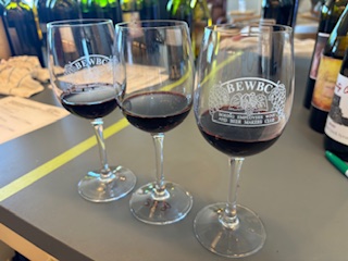 IMG 7972 3WineGlasses
